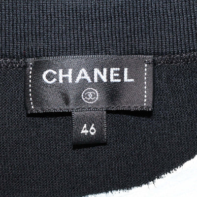 Chanel Black/White Cotton Graphic Print Button Shoulder T Shirt