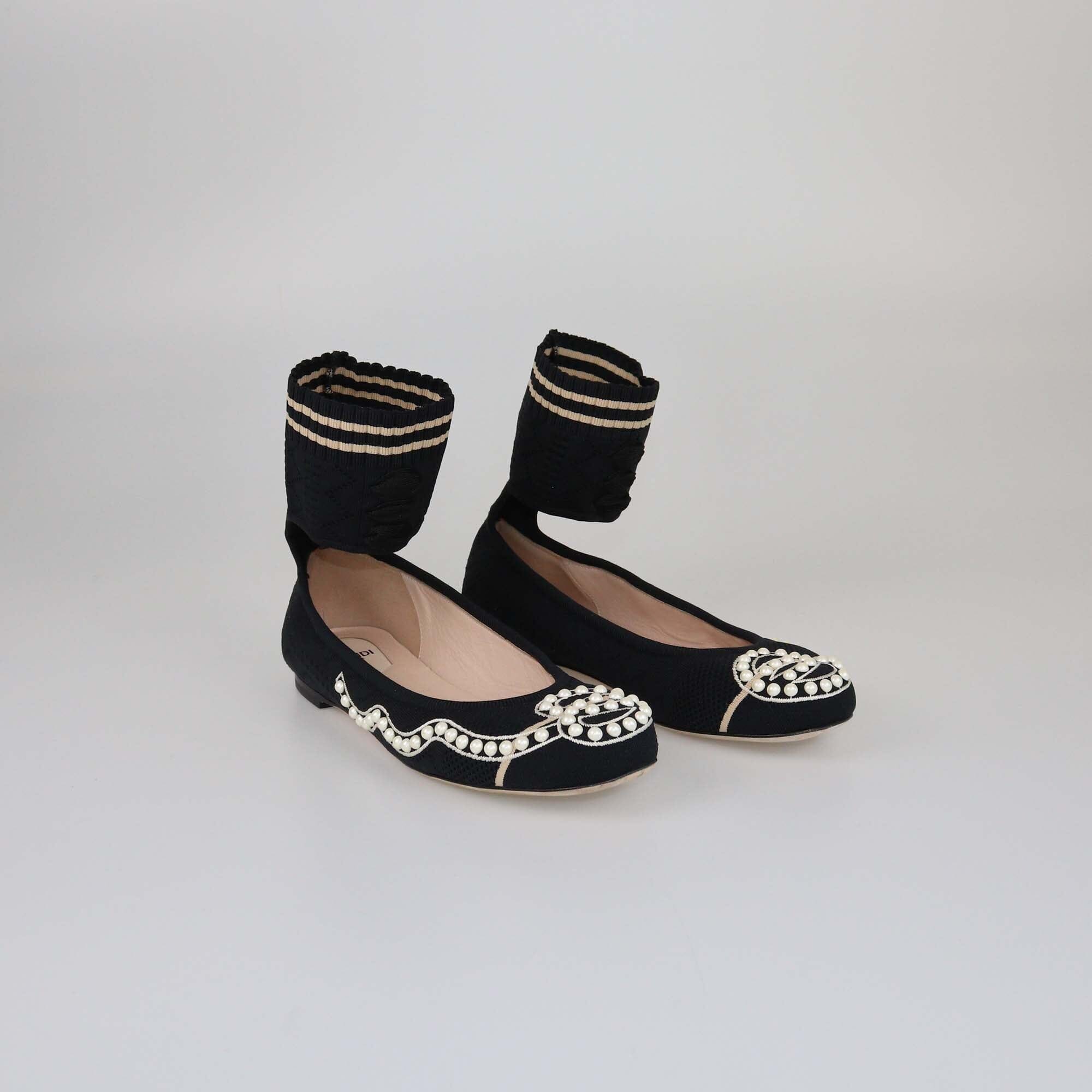 Fendi Black Knit Pearl Embellished Ballet Flats Womens Fendi 