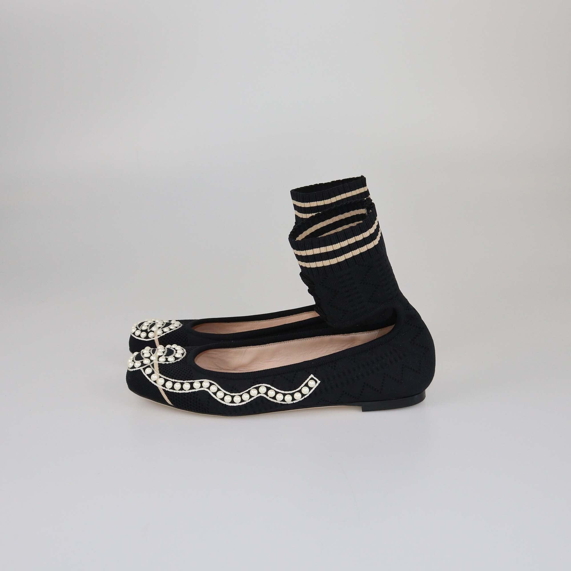 Fendi Black Knit Pearl Embellished Ballet Flats Womens Fendi 