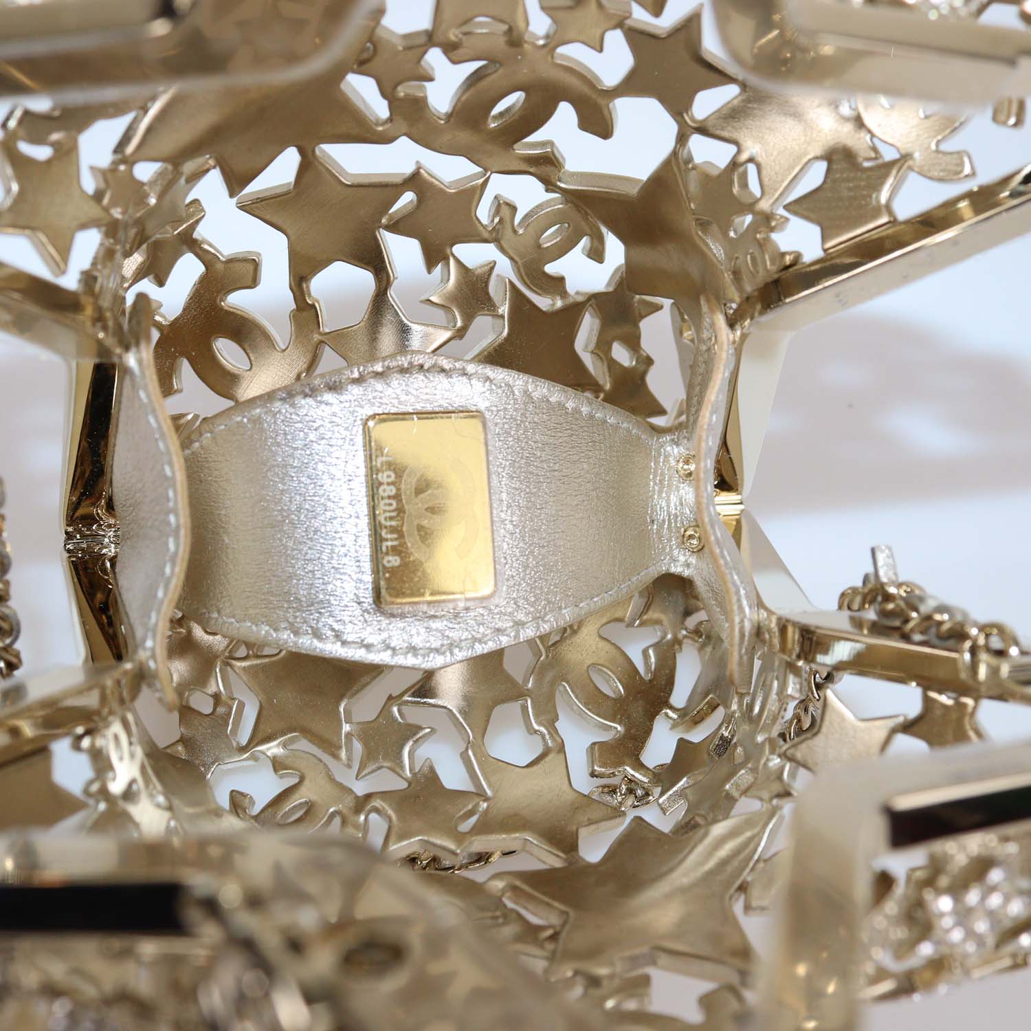 Chanel Gold Tone Metal Rhinestone CC Star Minaudiere Clutch
