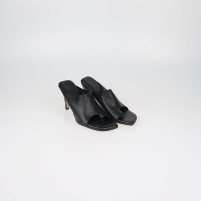 Bottega Veneta Black Leather Mules