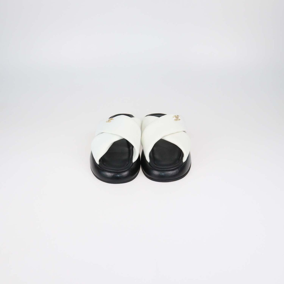 Chanel White Leather Puffy Criss Cross Sandals