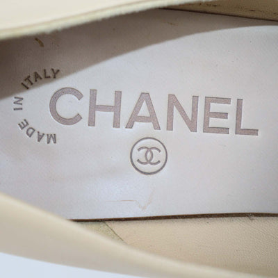 Chanel Beige,Black Leather Platform Cap Toe Pumps