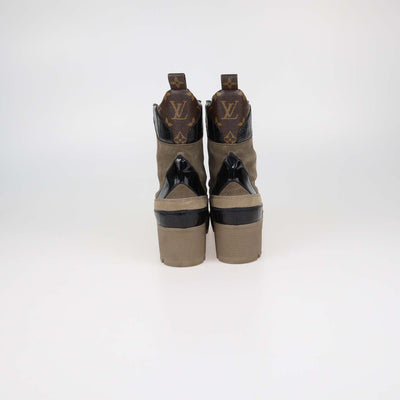 Louis Vuitton Multicolor Suede Monogram Canvas and Croc Embossed Leather Laureate Desert Boots