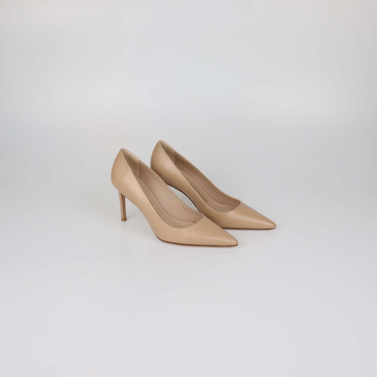 Stuart Weitzman Beige Leather Pointed Toe Pumps