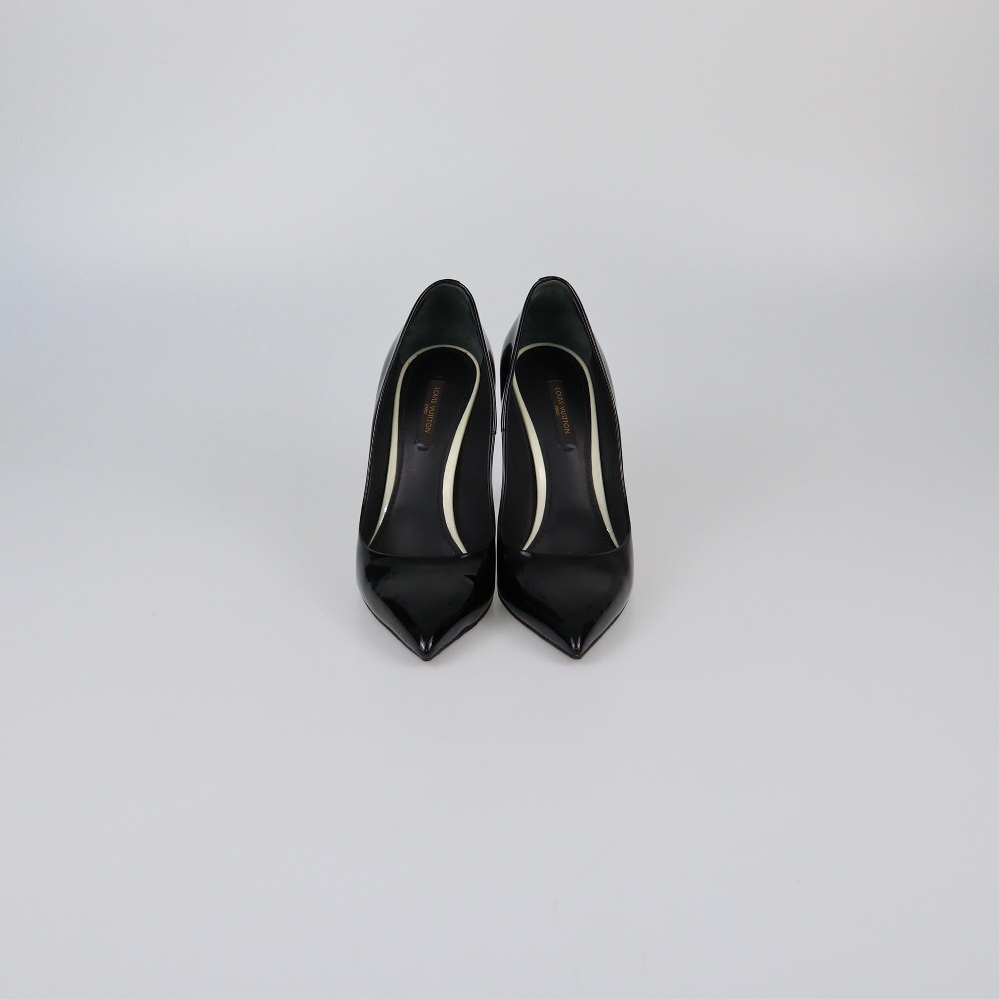 Louis Vuitton Black Patent Eyeline Pointed Toe Pumps Womens Louis Vuitton 