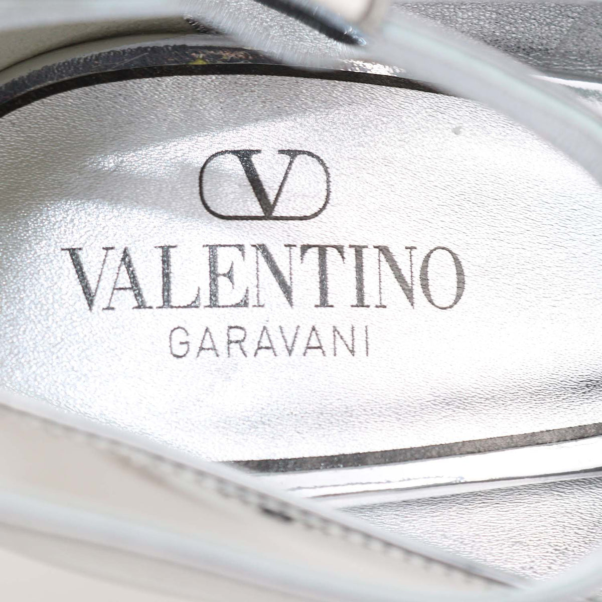 Valentino Silver Leather Tan-Go Ankle Strap Pumps