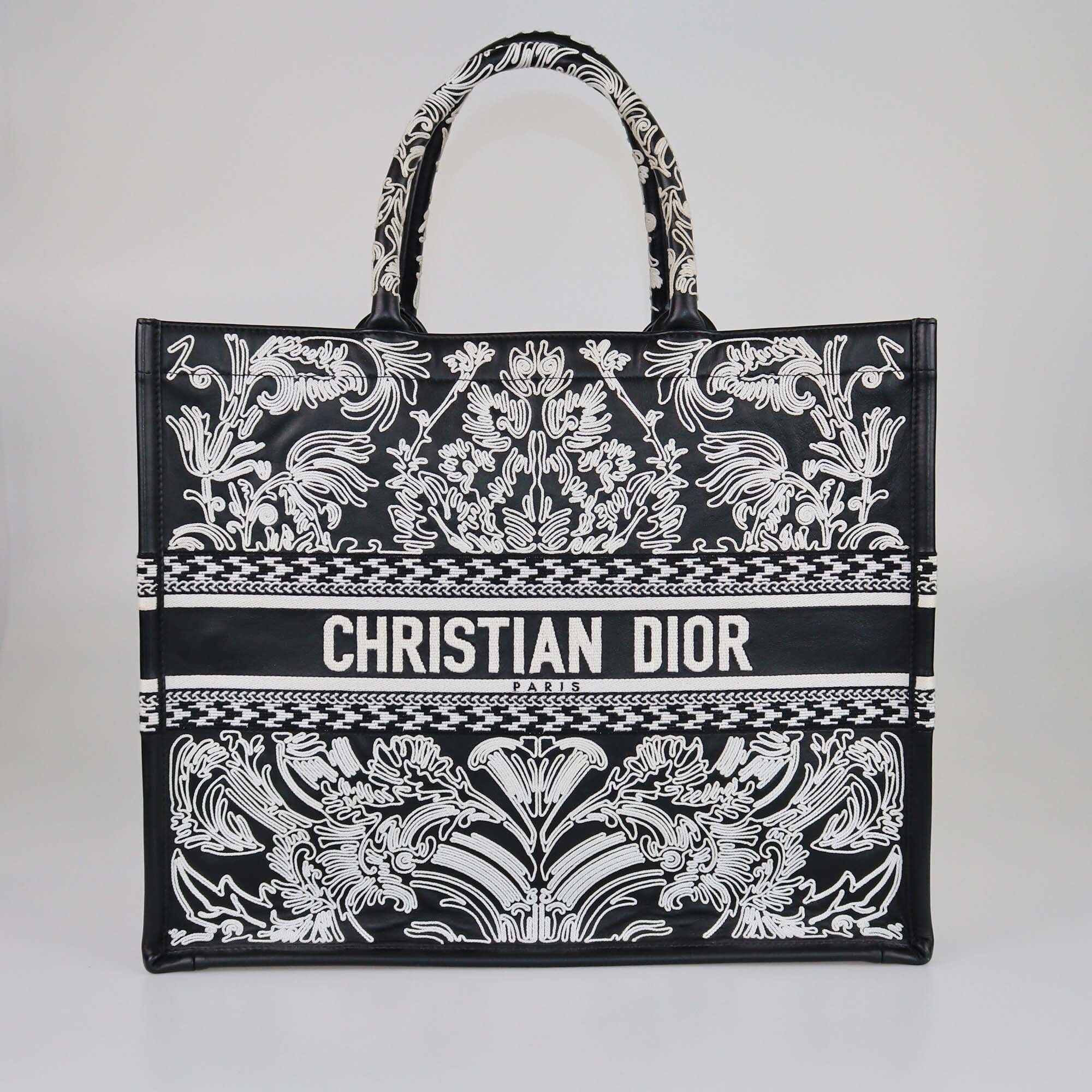 Dior large tote sale