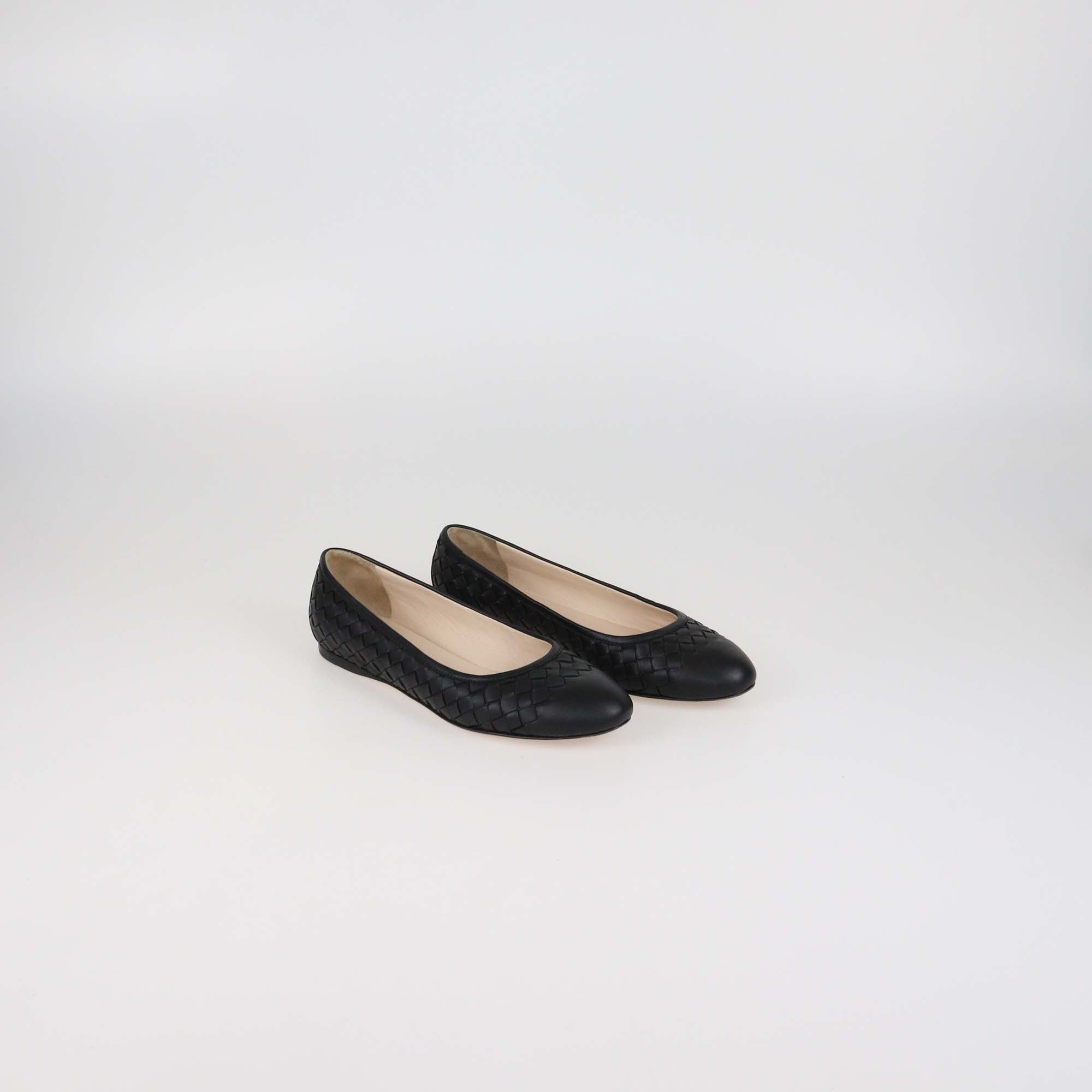 Bottega Veneta Black Intrecciato Leather Peggy Ballet Flats