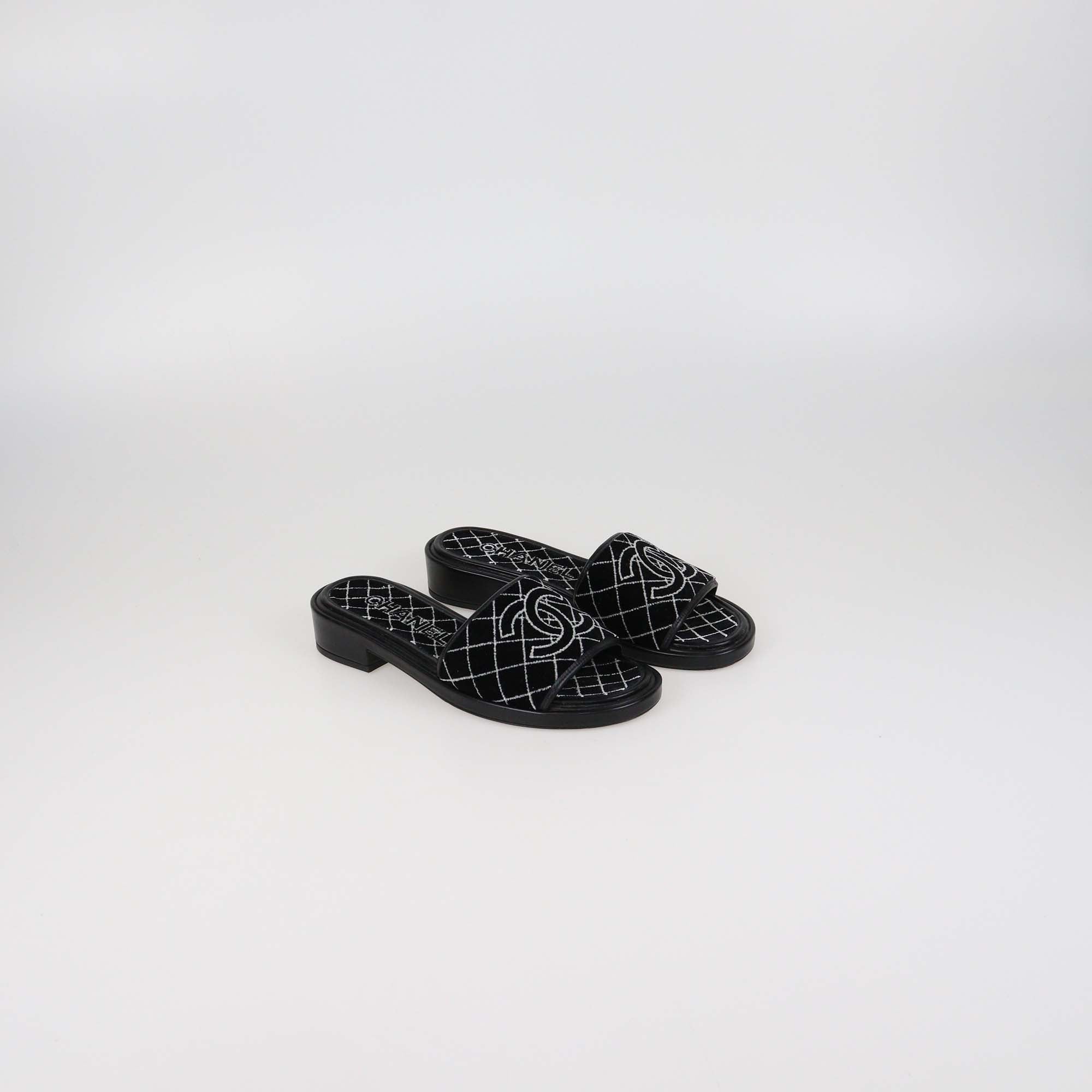 Chanel Black/White Quilted Velvet CC Slide Sandals