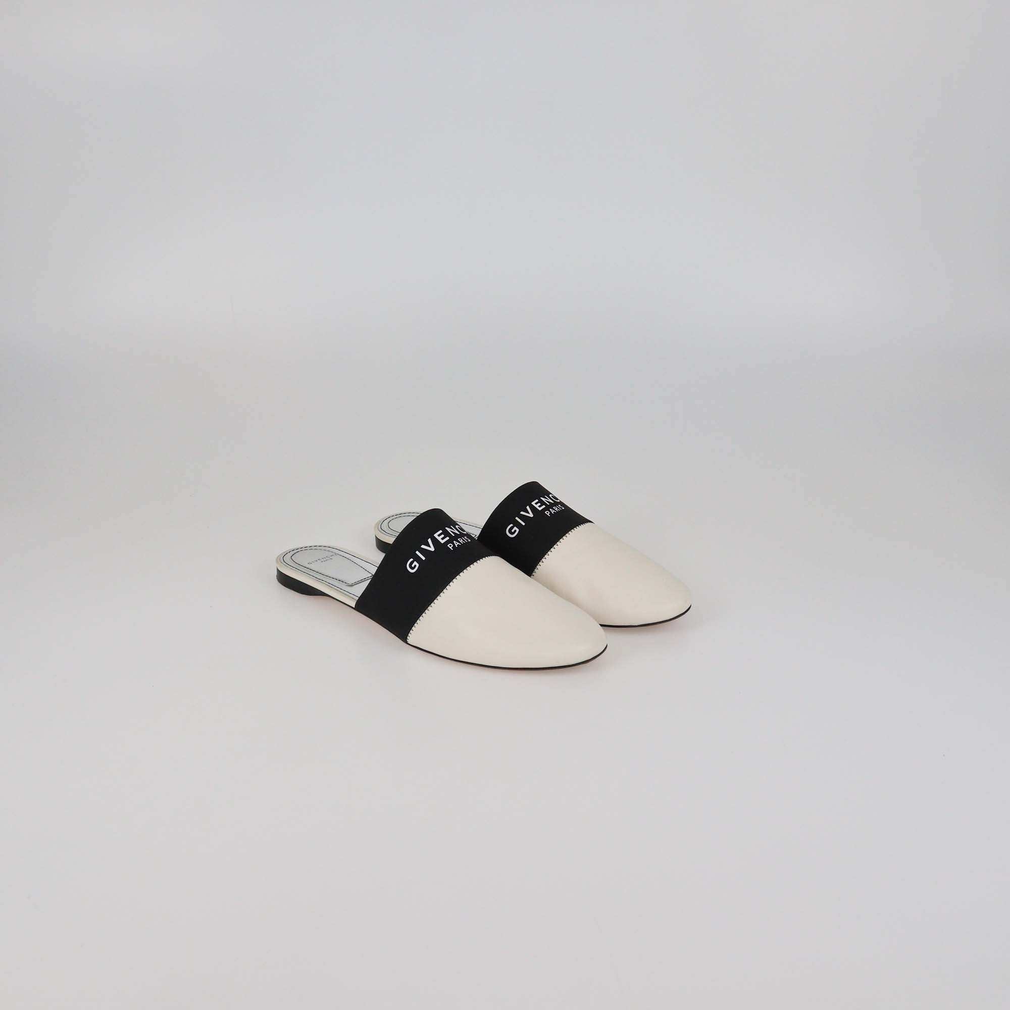 Givenchy White/Black Leather Bedford Flat Mules