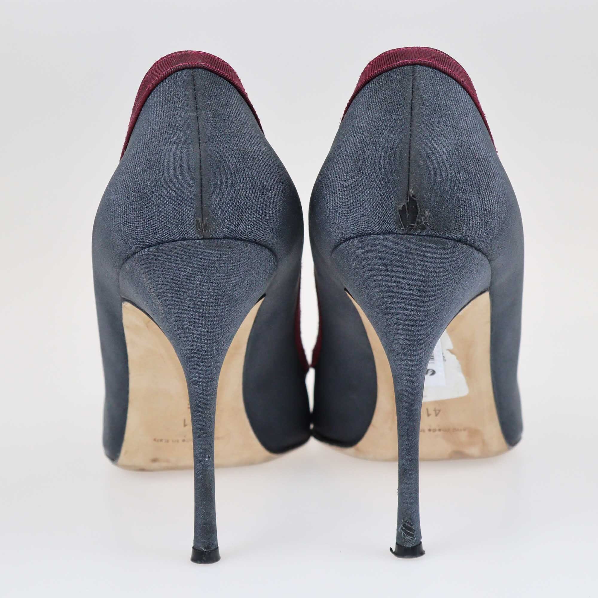 Manolo Blahnik Dark Grey/Burgundy Gotrian Pumps Shoes Manolo Blahnik 