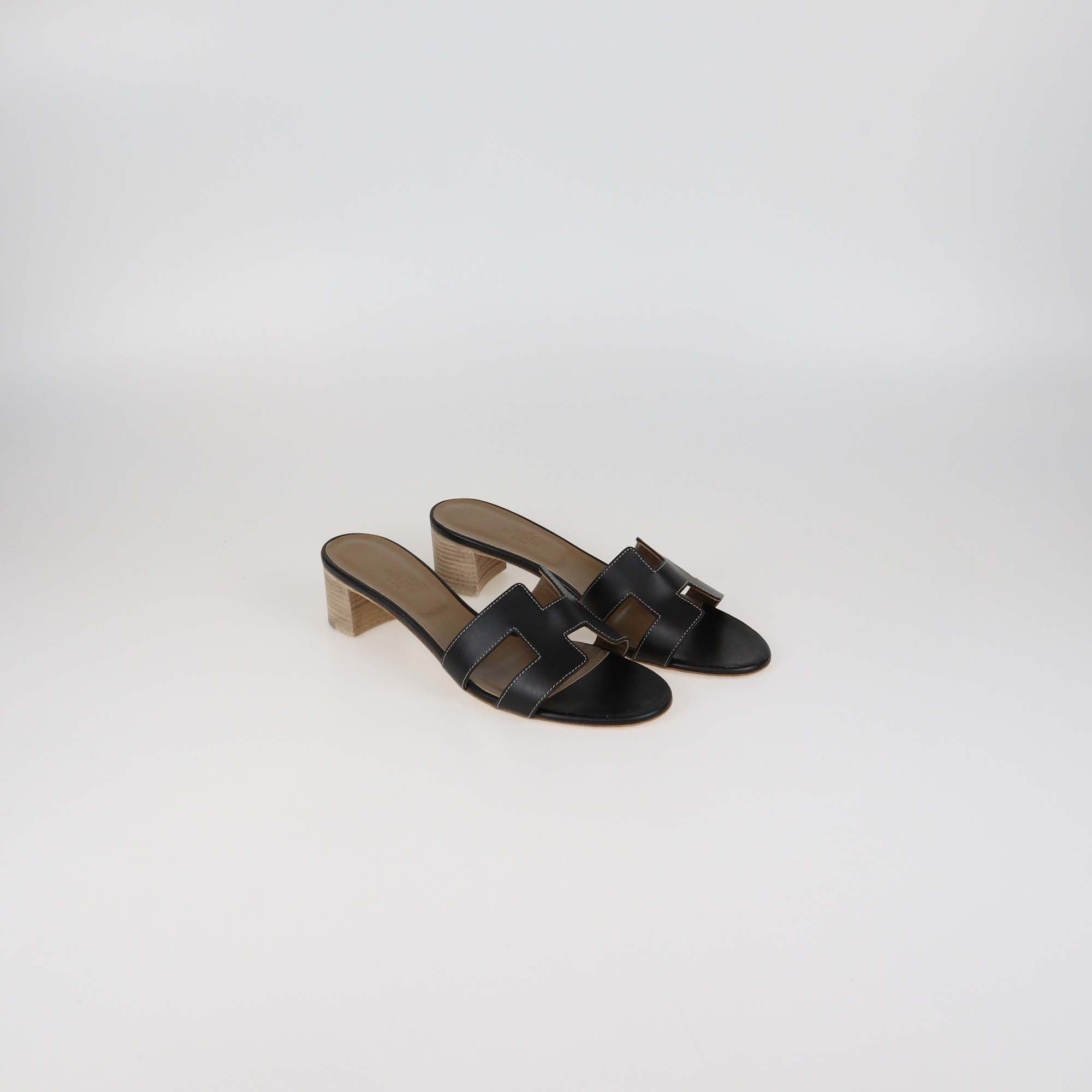 Hermes Black Leather Oasis Sandals