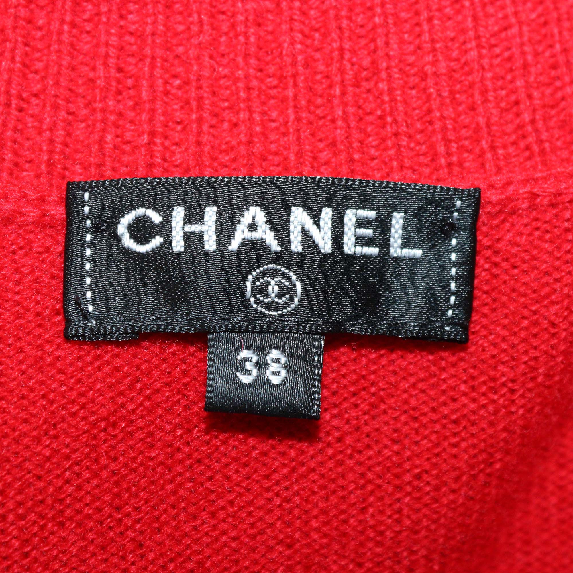 Chanel Red Cashmere Lion Charm Embellished Short Sleeve Cardigan
