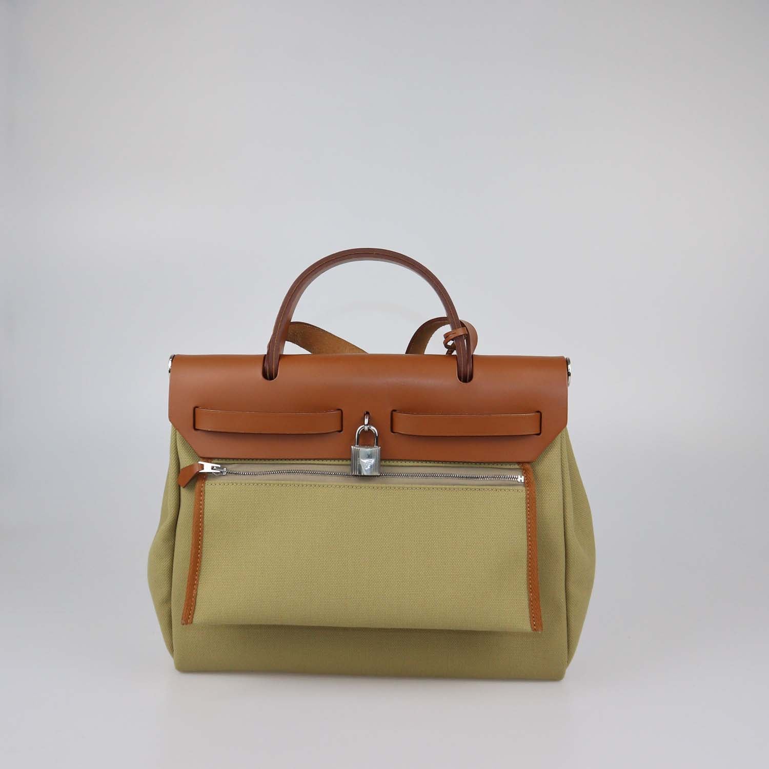 Hermes Poussiere, Fauve Canvas and Leather Herbag Zip Retourne 31 bag