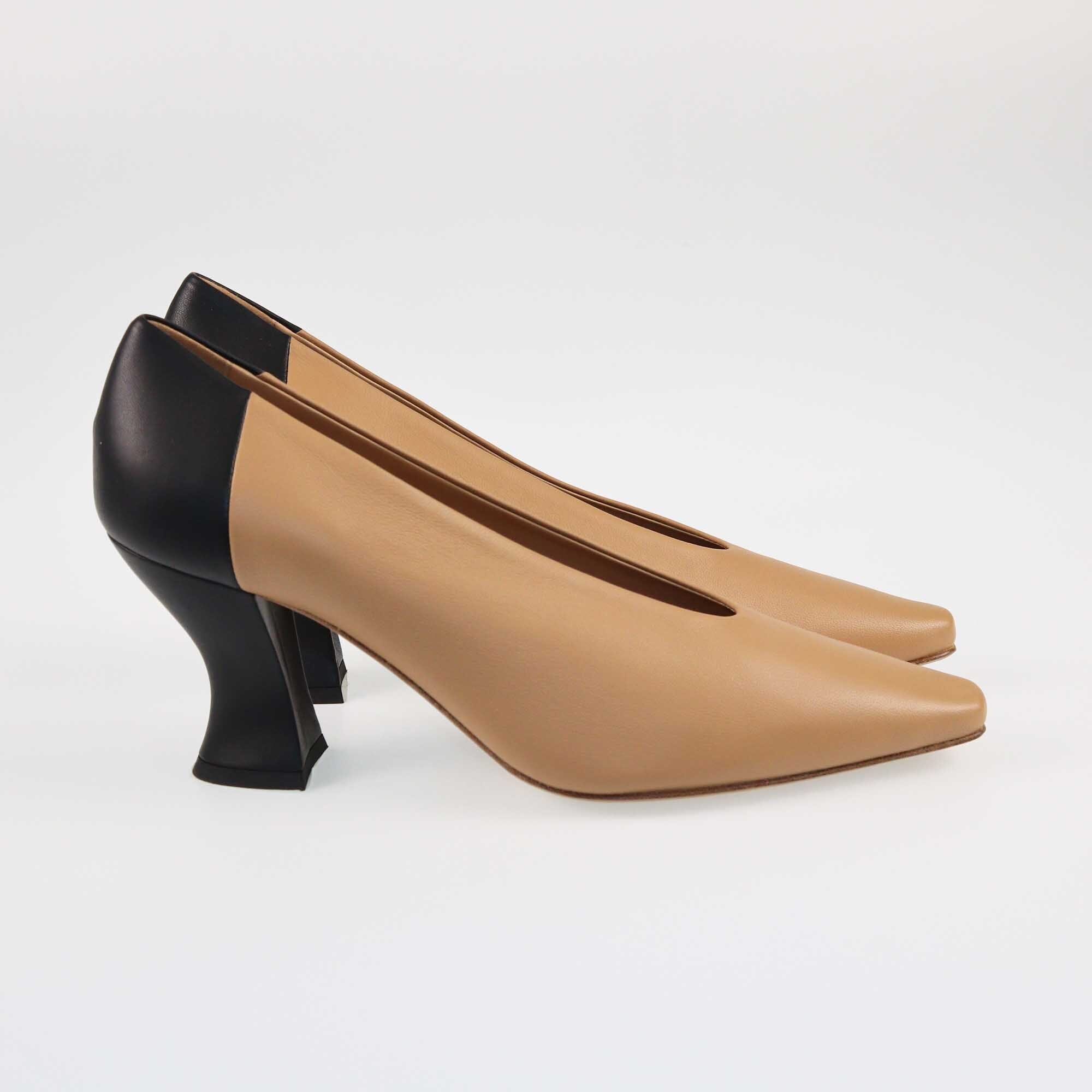 Bottega Veneta Beige/Black Almond Toe Pumps Shoes Bottega Veneta 