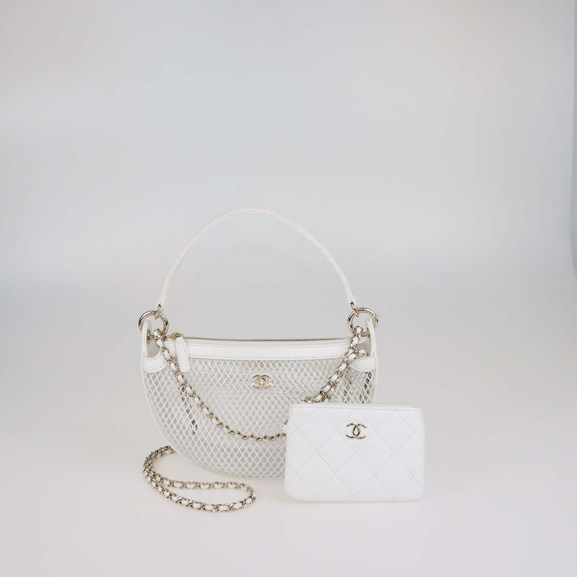 Chanel White Quilted Mesh and Leather Round Chain Hobo