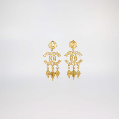 Chanel Gold Tone Metal Vintage CC Logo Filigree Fringe Dangle Clip On Earrings