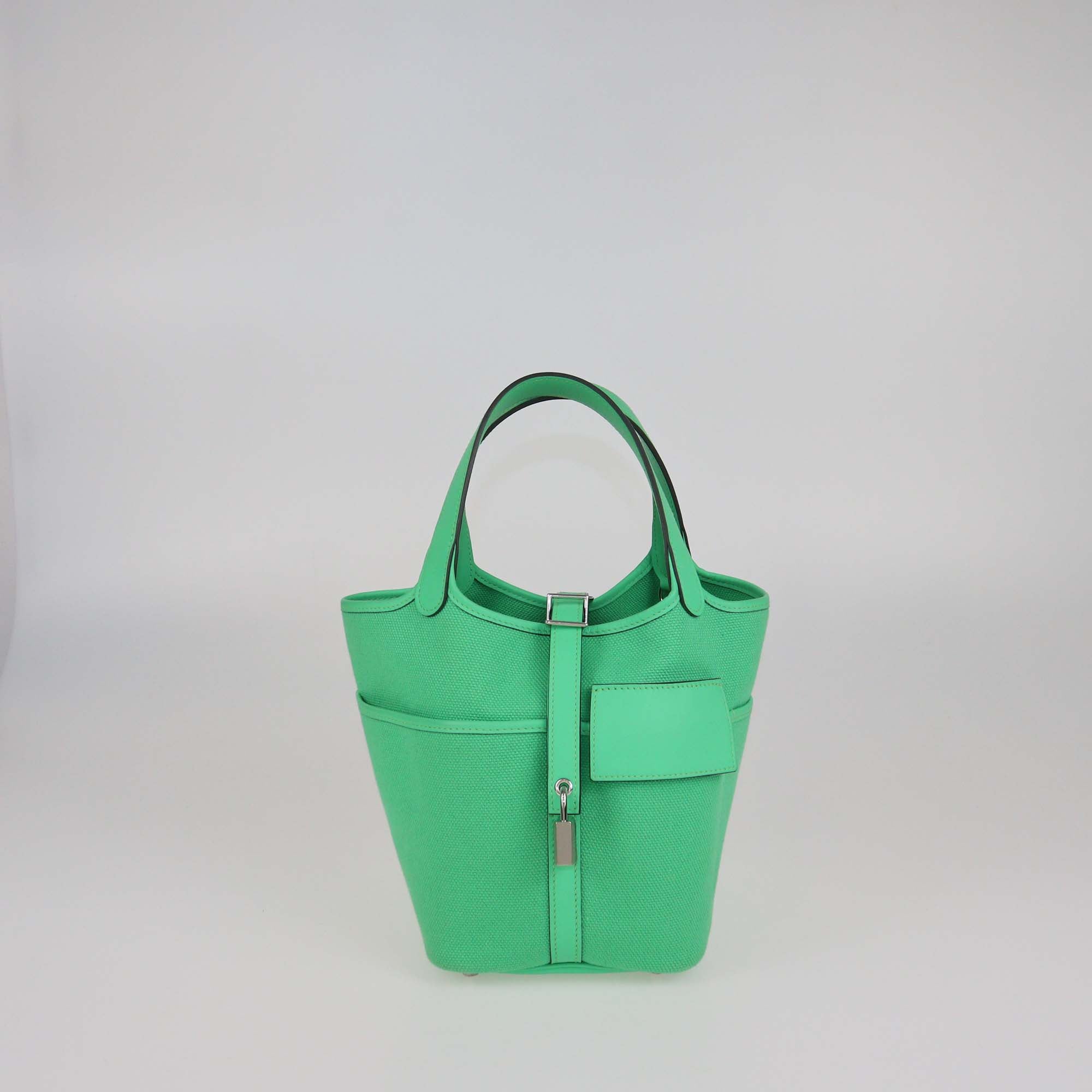 Hermes Vert Toile Geoland and Swift Leather Cargo Comics Picotin 18 Bag