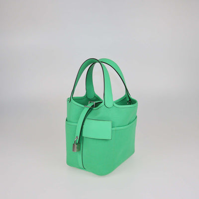 Hermes Vert Toile Geoland and Swift Leather Cargo Comics Picotin 18 Bag