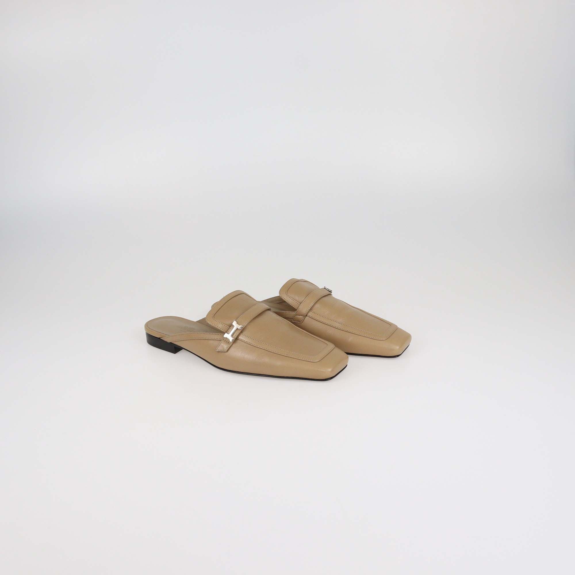 Hermes Beige Argile Leather Groupie Flat Mules