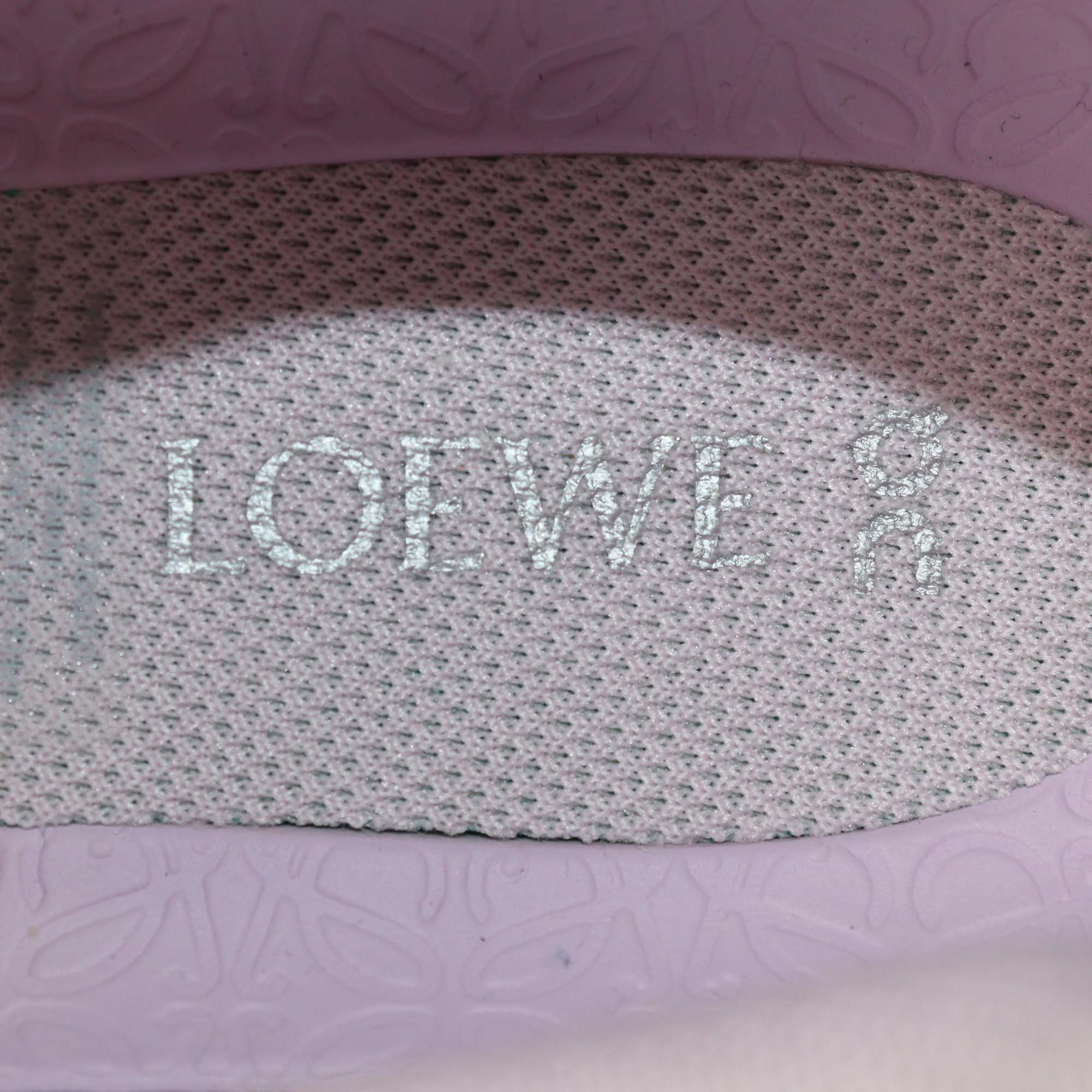 Loewe x On Running Cloudventure 2 Pale Pink Mesh Lace up Sneakers