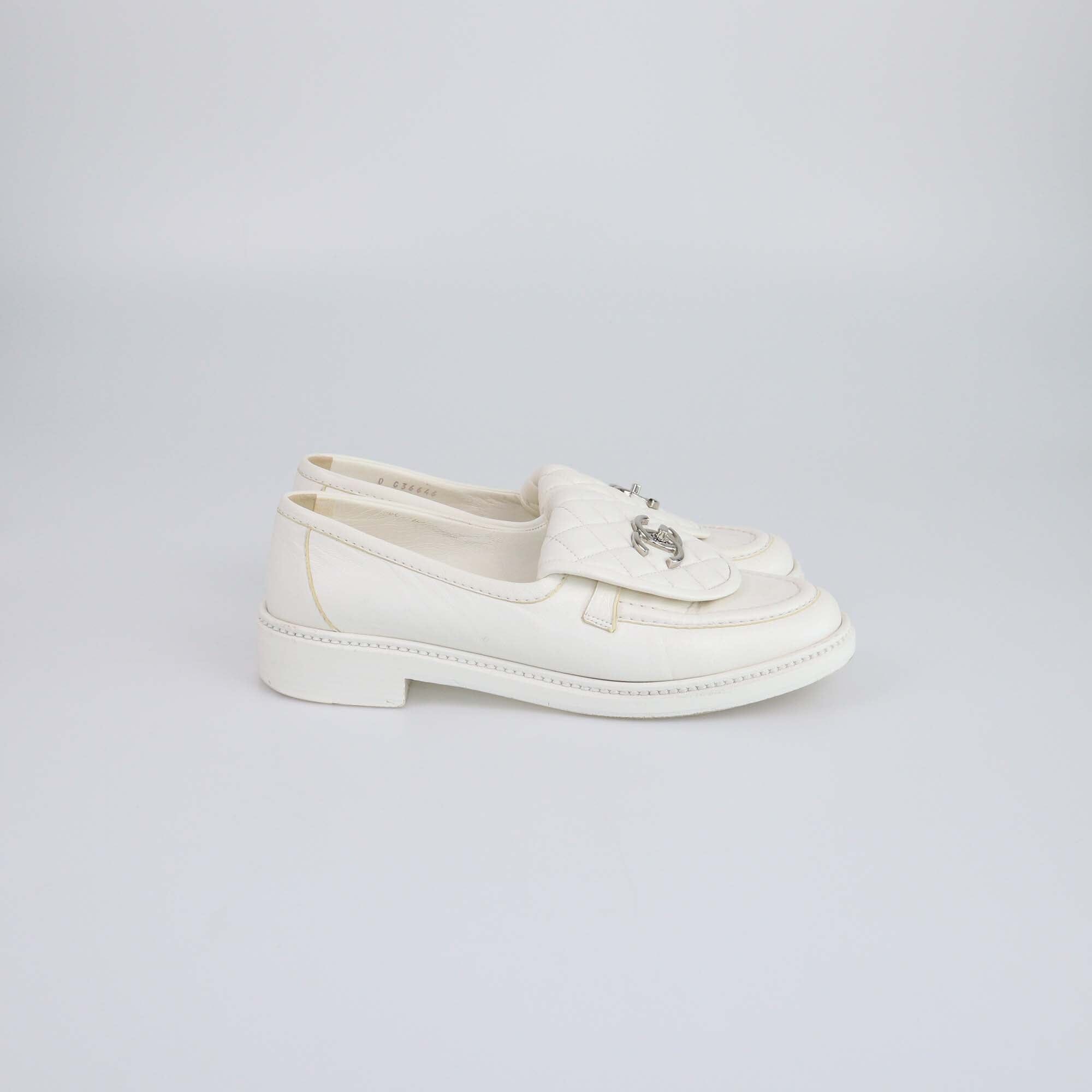 Chanel Off White Interlocking CC Loafers Womens Chanel 