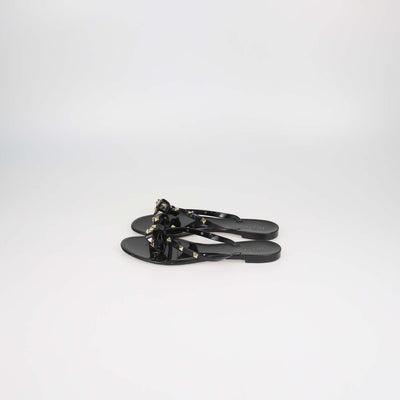 Valentino Black Rubber Rockstud Bow Thong Flats