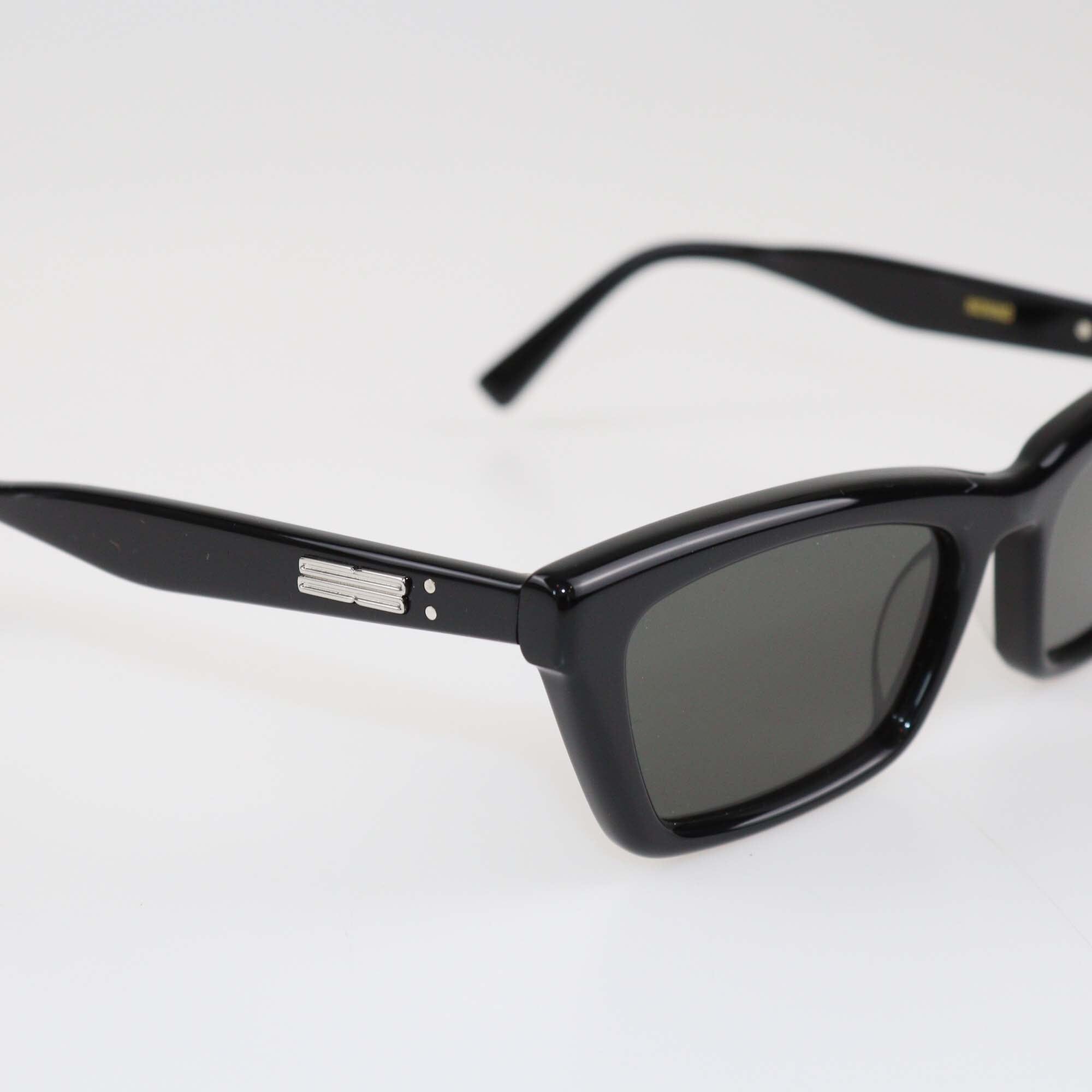Gentle Monster Black Nonno 01 Cat Eye Sunglasses Womens Gentle Monster 