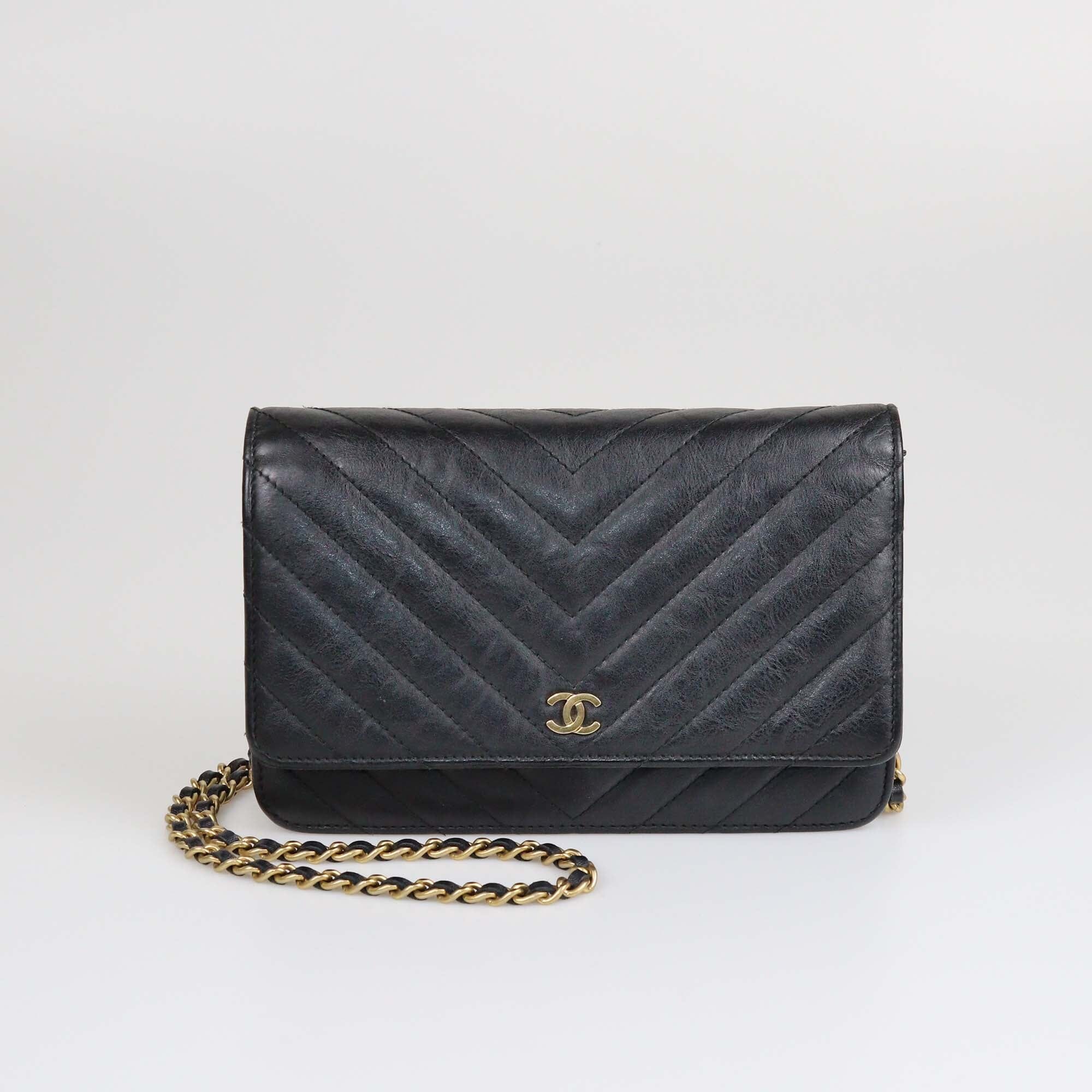 Chanel CC Chevron Lambskin Wallet On Chain Womens Chanel 