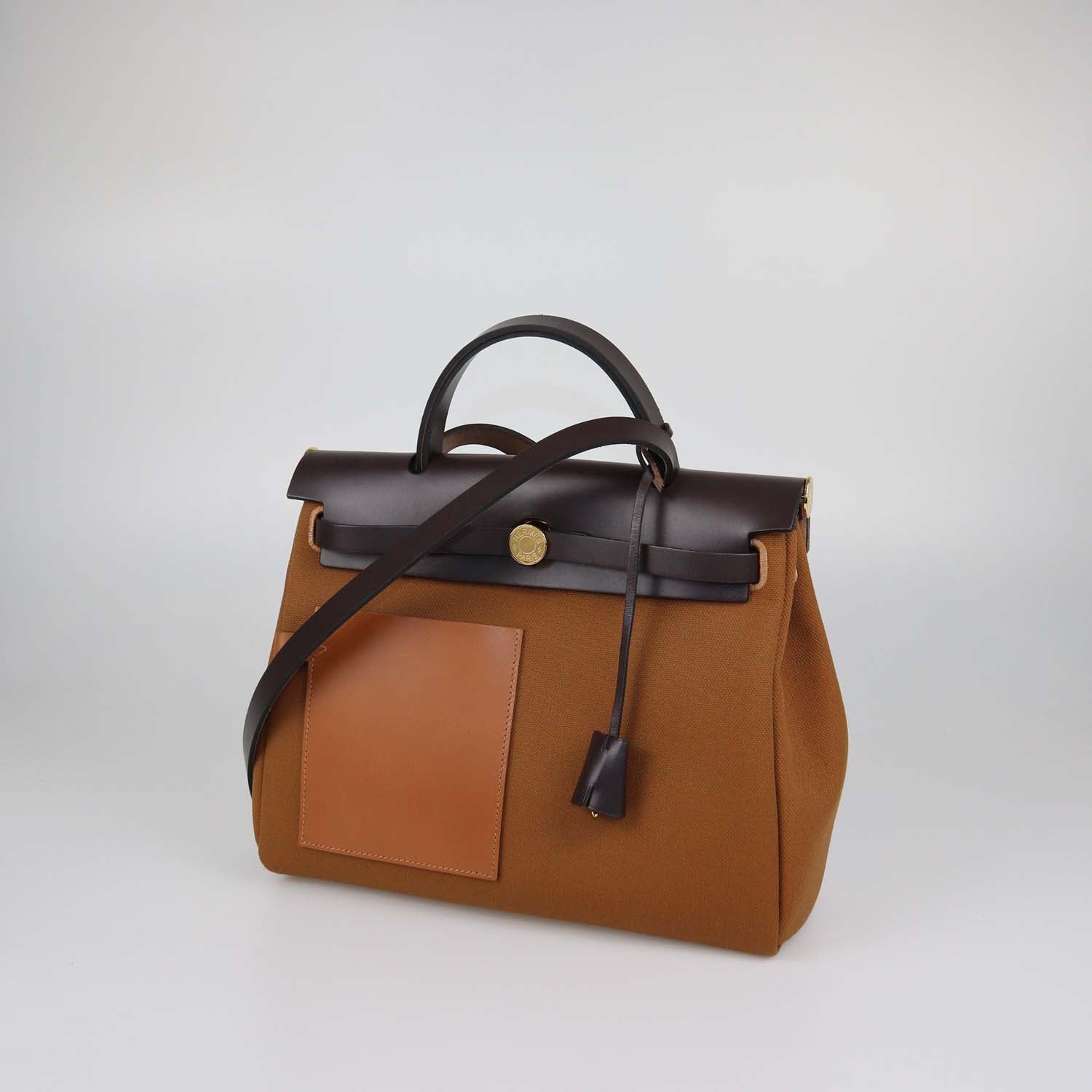 Hermes Fauve / Fauve / Ébène Canvas and Hunter Leather Herbag Zip Pocket 31 Bag