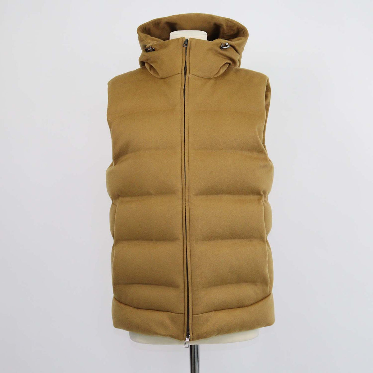 Loro Piana Brown Cashmere Quilted Fillmore Hooded Down Gilet