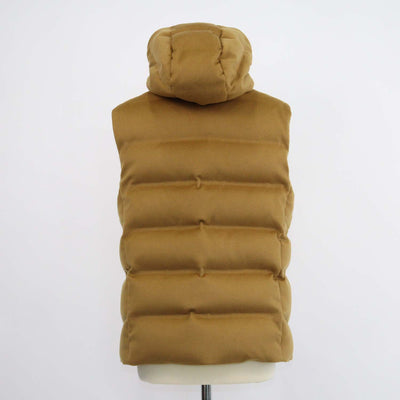 Loro Piana Brown Cashmere Quilted Fillmore Hooded Down Gilet