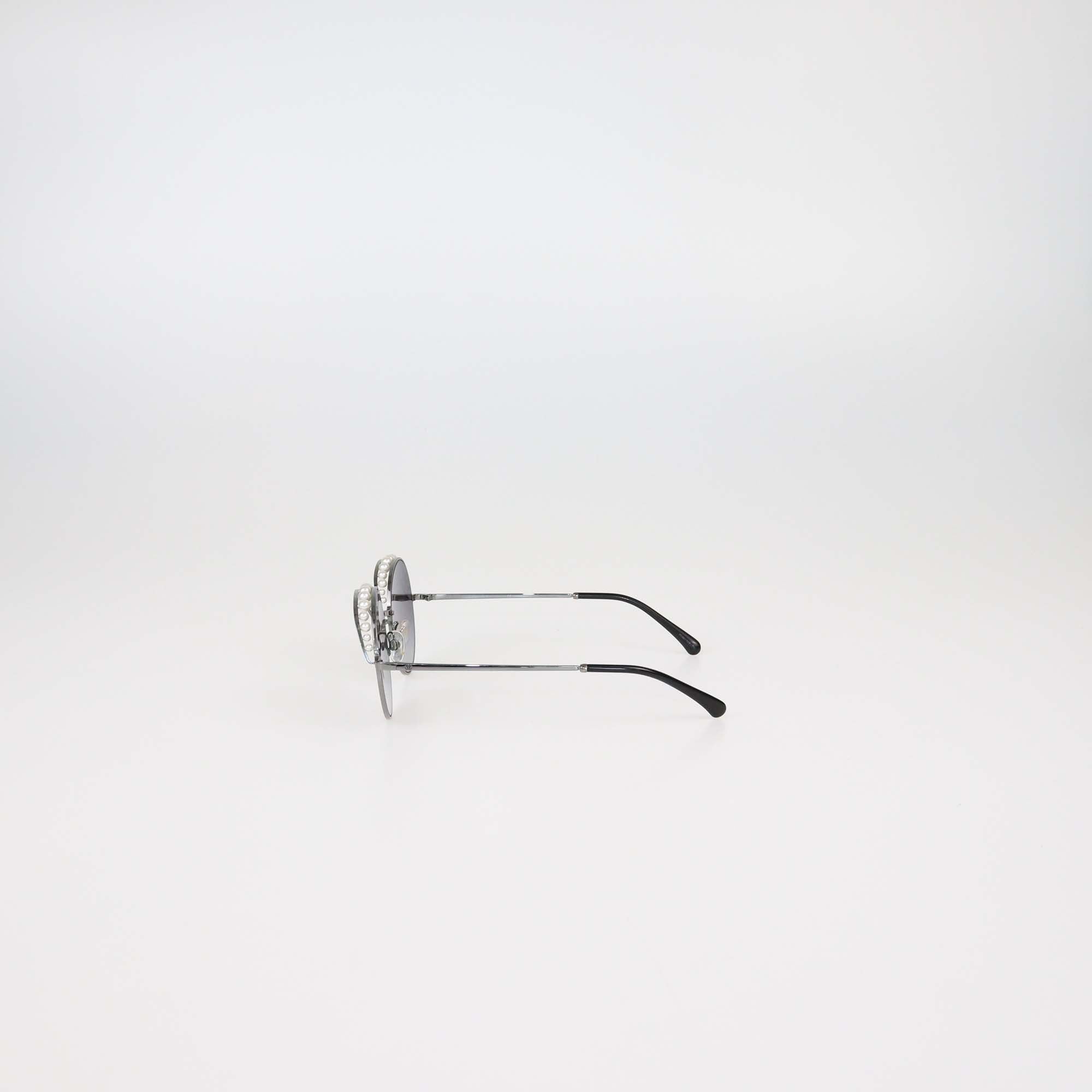 Chanel Black Gradient Pearl Embellished Round Sunglasses