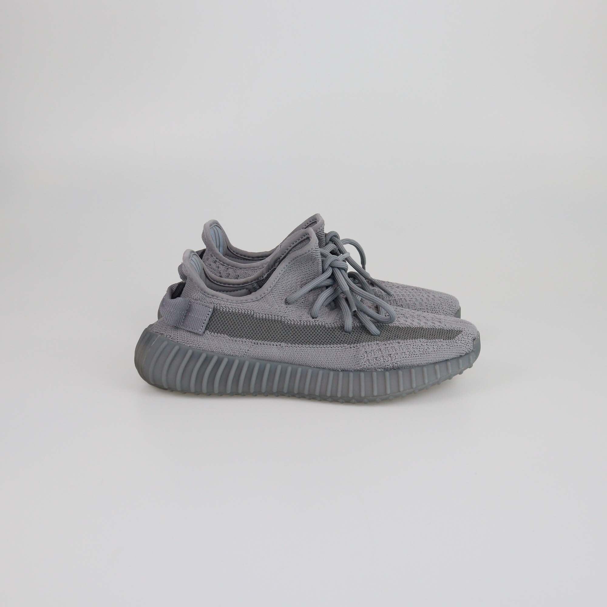 Yeezy x Adidas Gray Knit Boost 350 V2 Cinder Sneakers Womens Yeezy x Adidas 