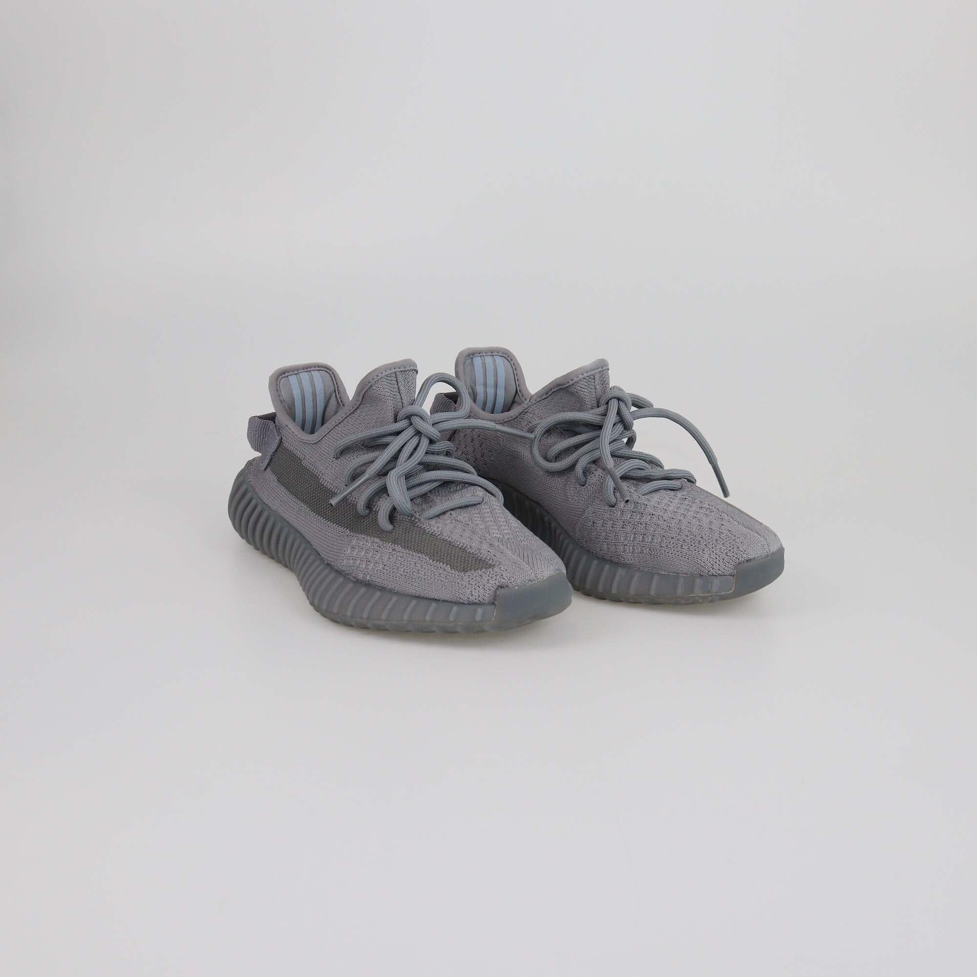 Yeezy x Adidas Gray Knit Boost 350 V2 Cinder Sneakers