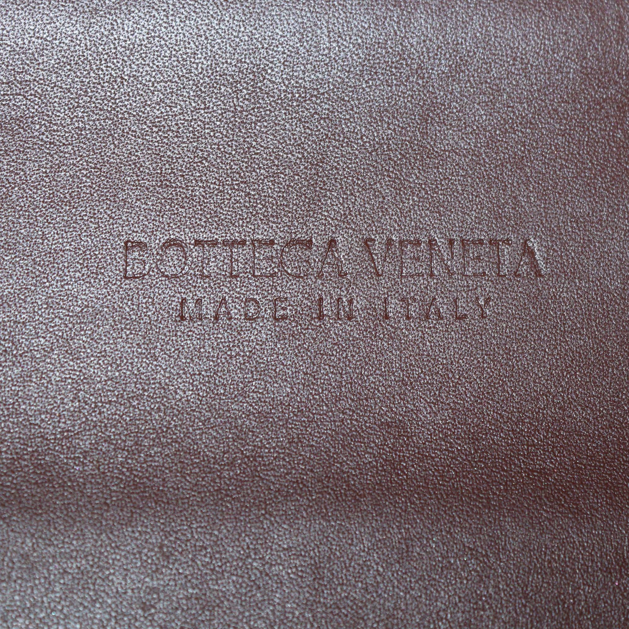 Bottega Veneta Brown Intrecciato Leather Medium Andiamo Top Handle Bag