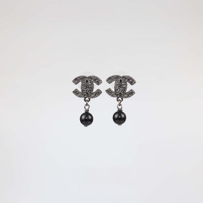 Chanel Black CC Beaded Faux Pearl Drop Push Back Earrings