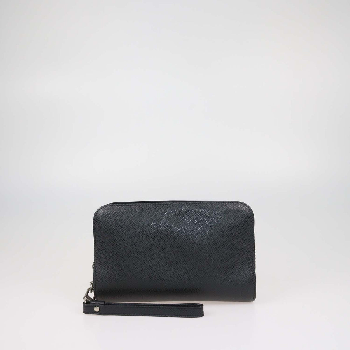 Louis Vuitton Black Taiga Pochette Baikal Clutch