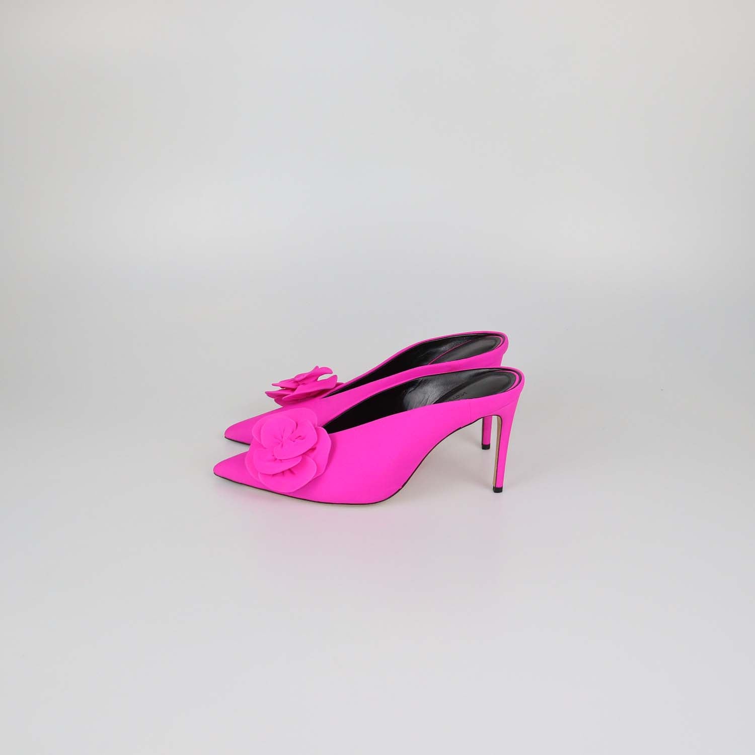 Victoria Beckham Fuchsia Fabric Rose Applique Pointed Toe Mules