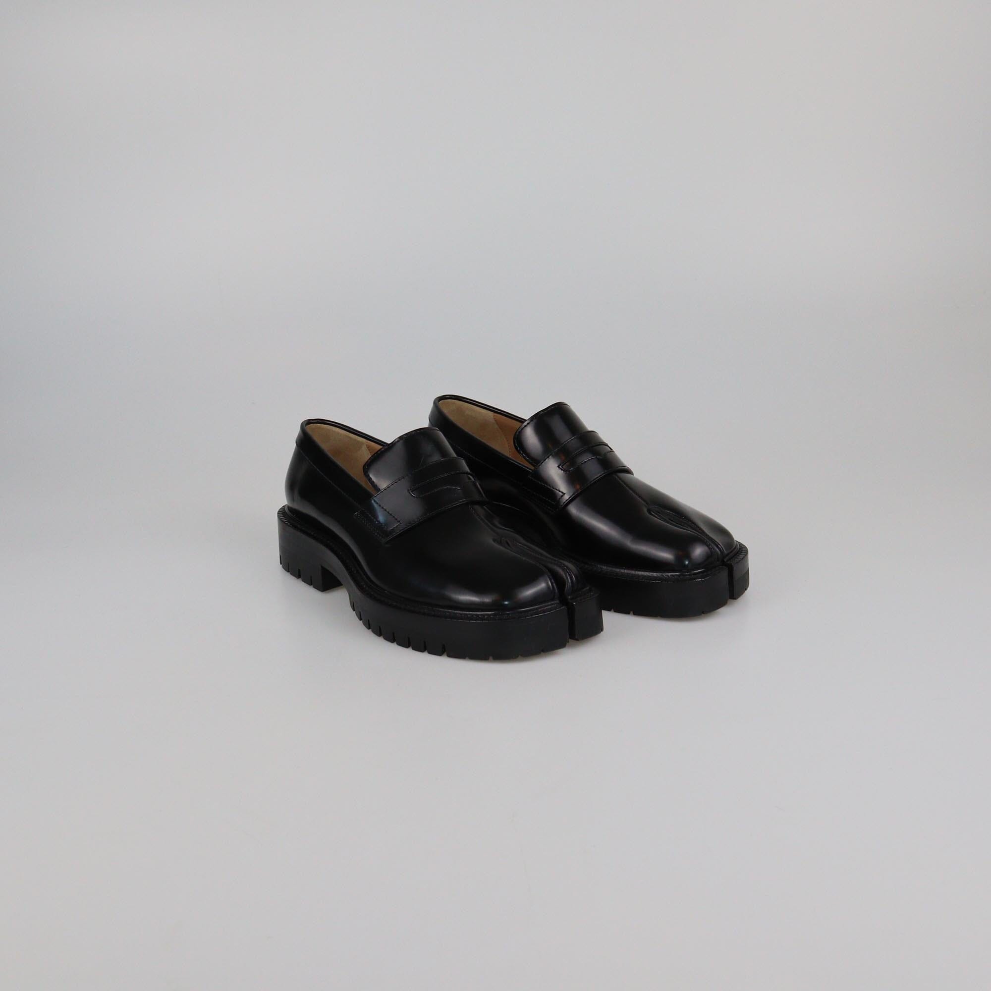 Maison Martin Margiela Black Tabi Mocassins Womens Maison Martin Margiela 