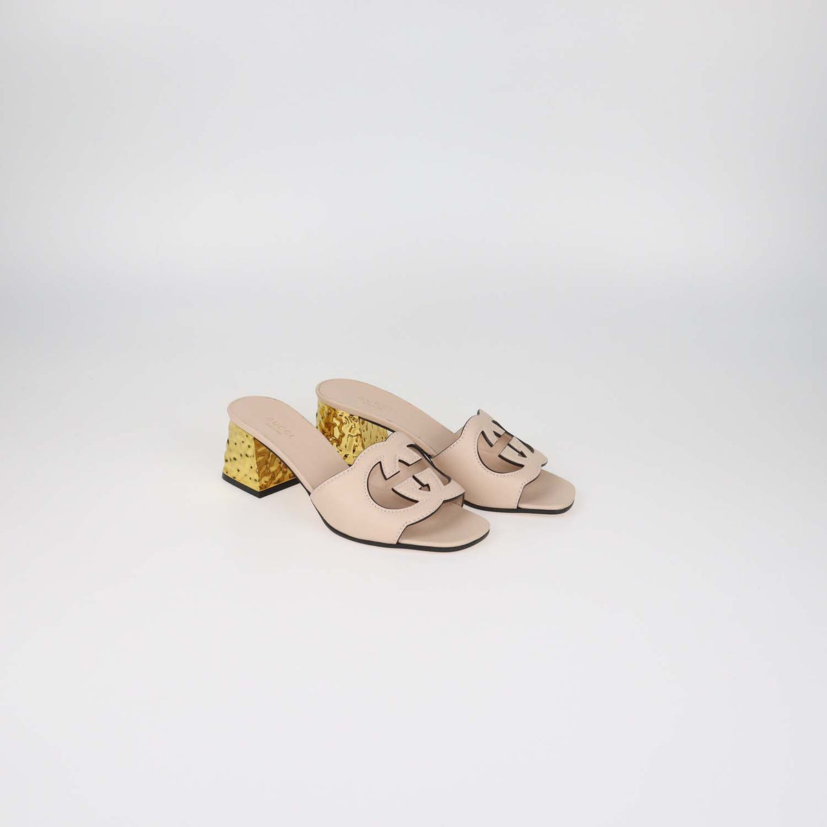 Gucci Light Pink Leather Cut Out Interlocking G Slide Sandals
