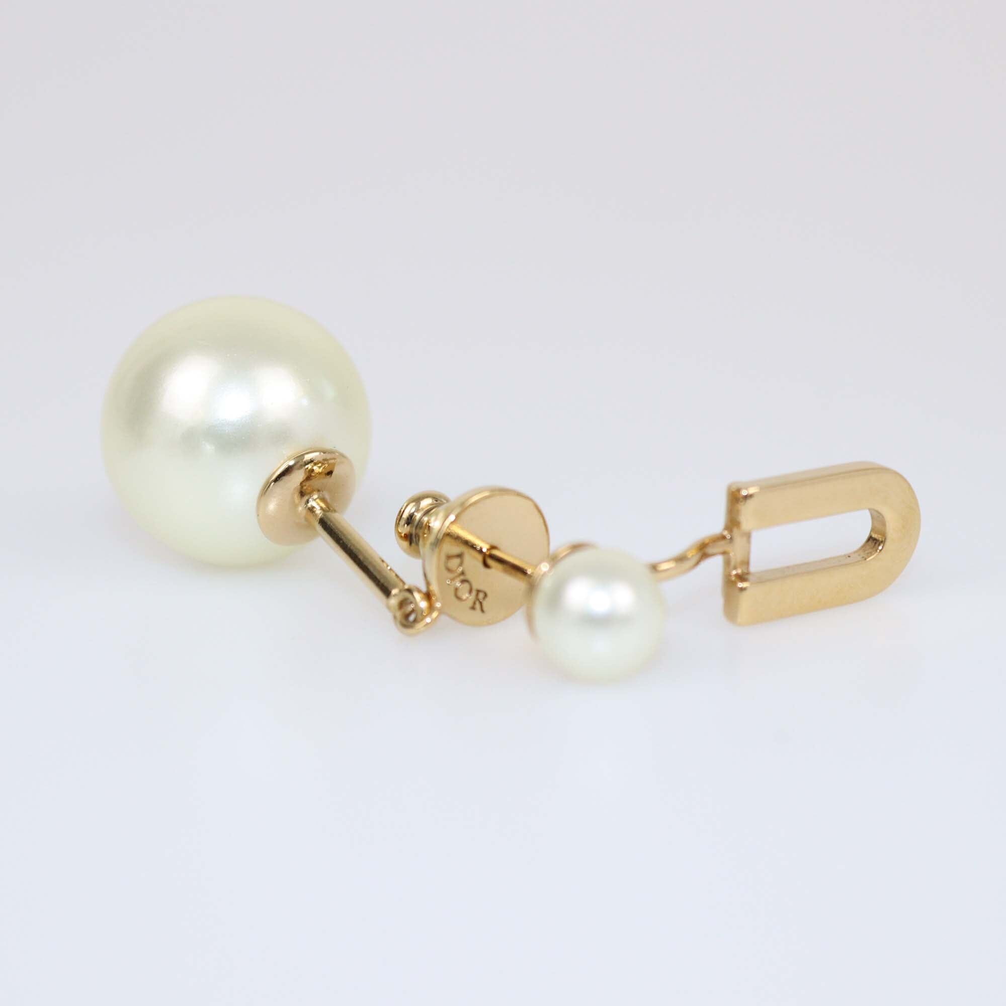 Christian Dior My ABC Faux Pearl Gold Tone Single Earring Womens Christian Dior 