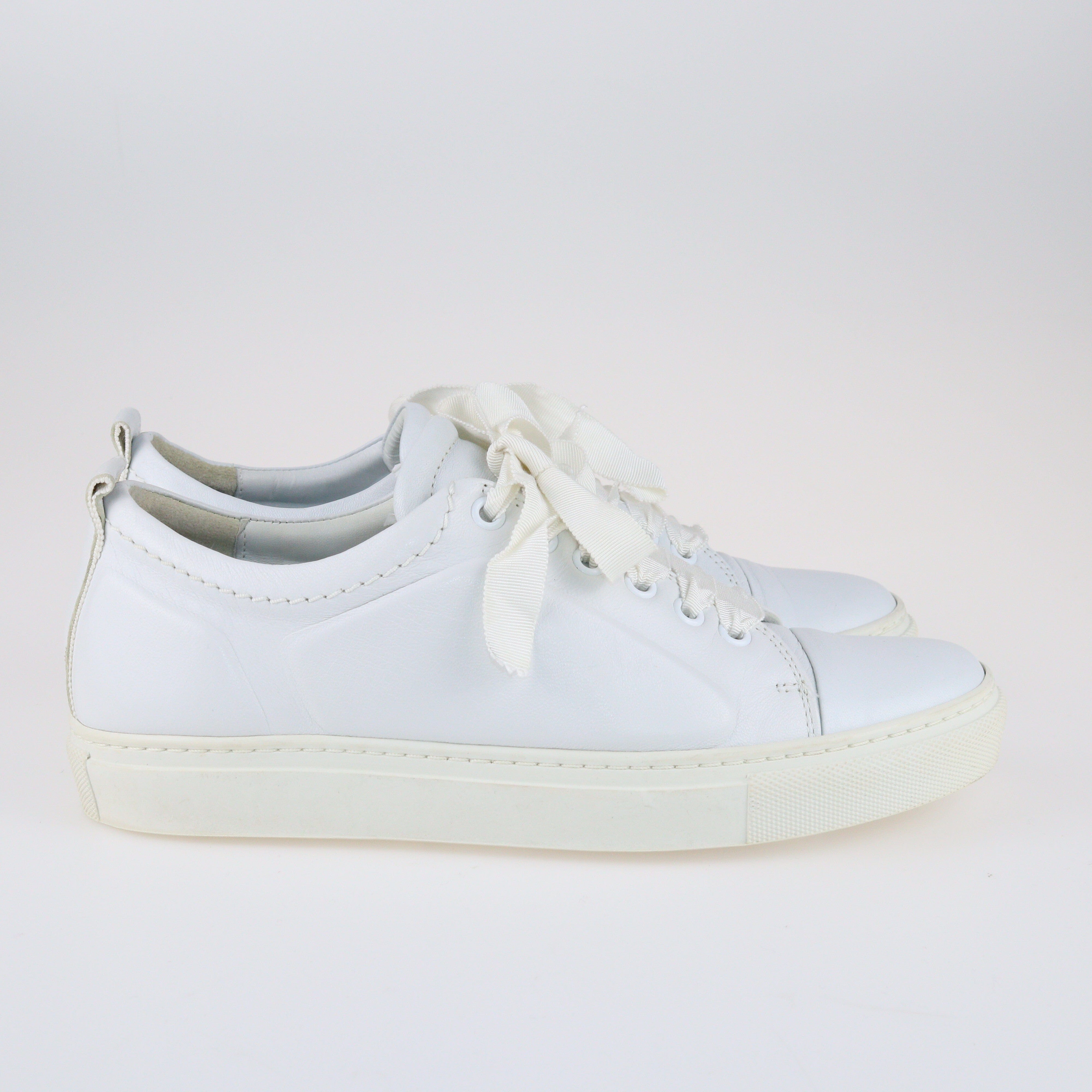 White DBB1 Low Top Sneakers Shoes Lanvin 