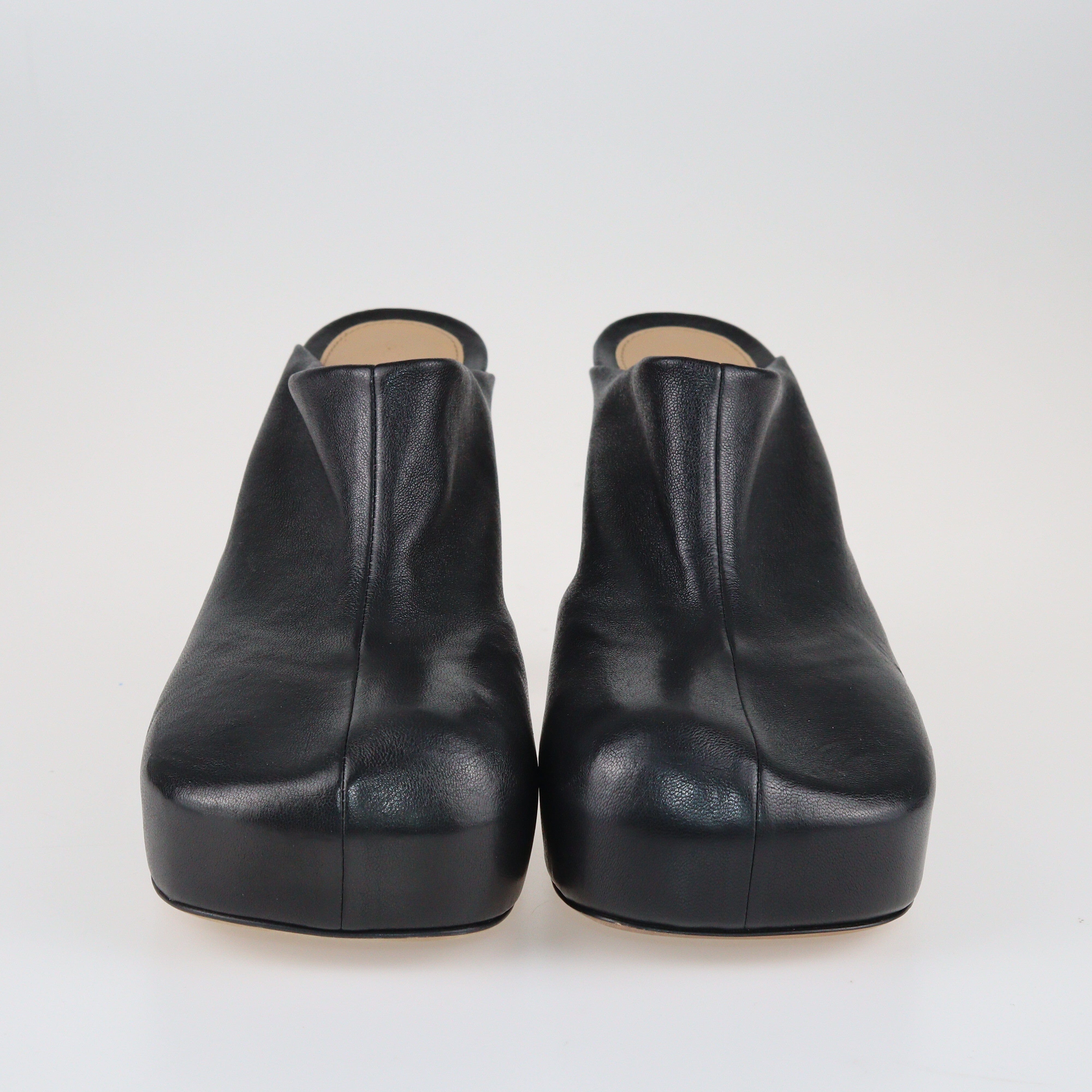 Black Square Toe Mules Shoes Bottega Veneta 
