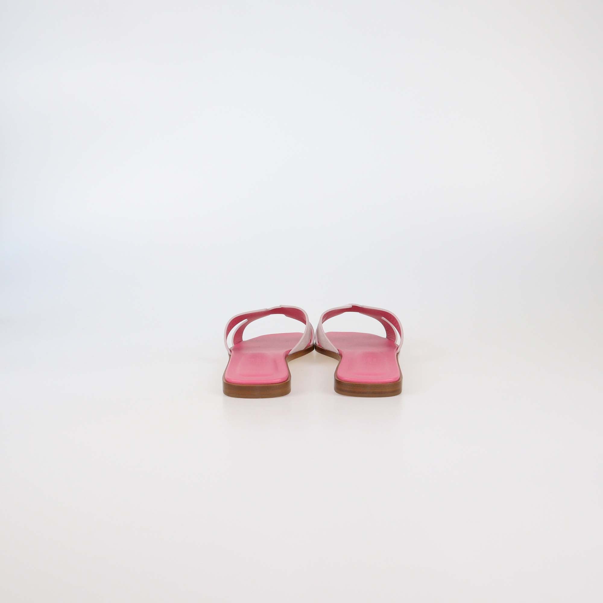 Hermes Rose Porcelaine Suede Oran Sandals