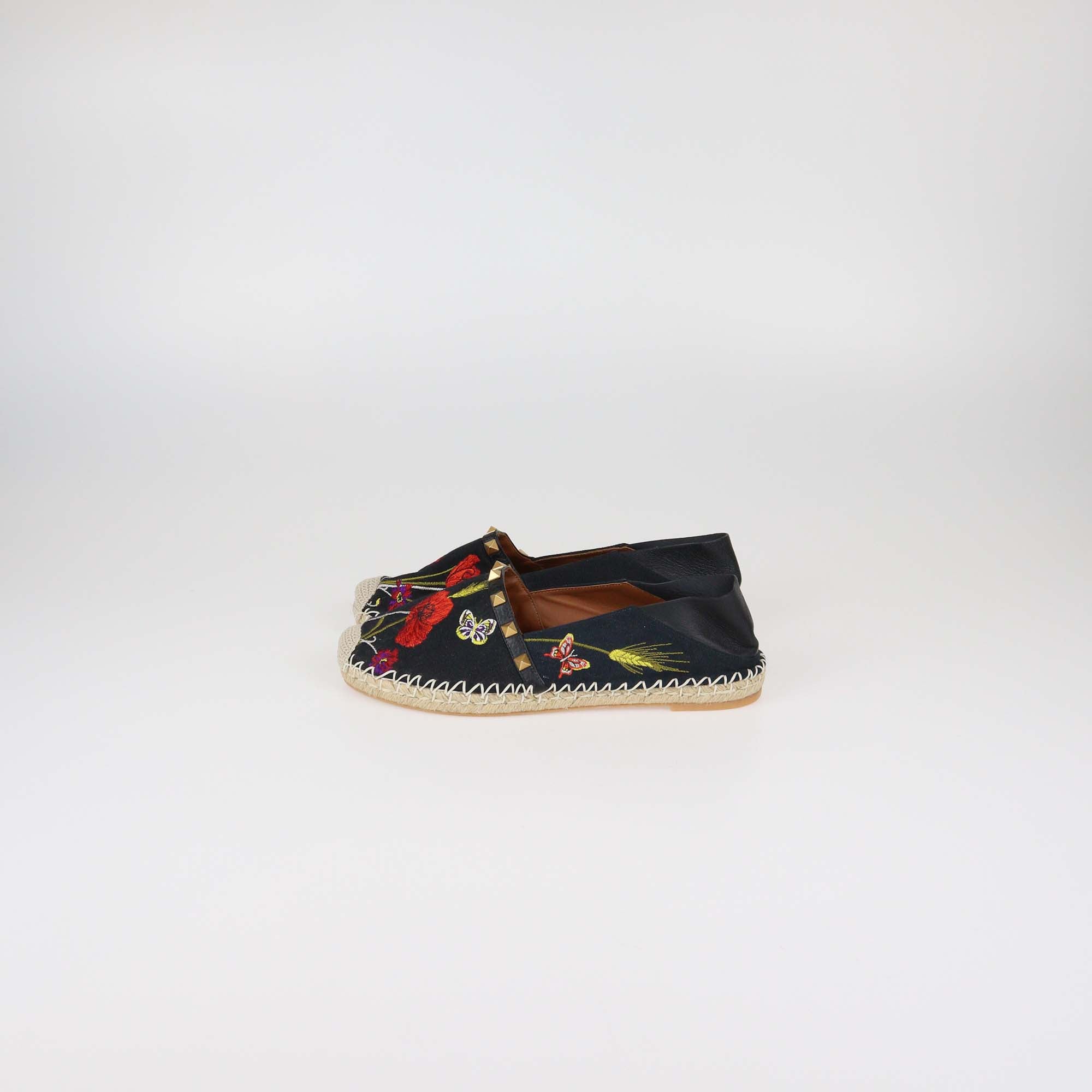 Valentino Black Canvas and Leather Rockstud Floral Embroidered Espadrille Flats