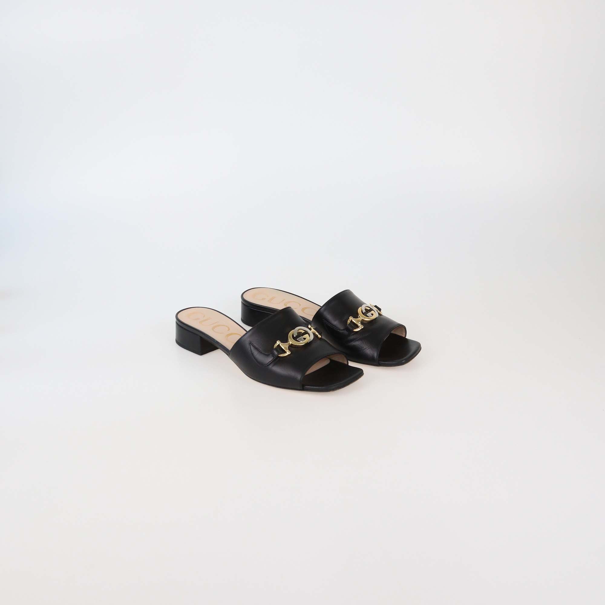 Gucci Black Leather Zumi Slide Sandals