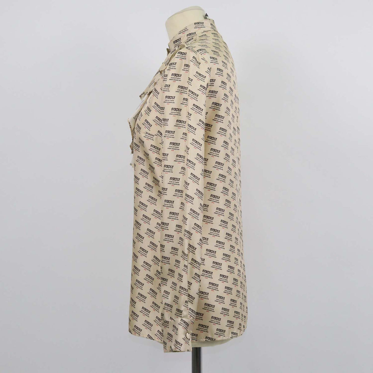 Gucci Beige Silk Invite Stamp Print Ruffled Longsleeve Shirt