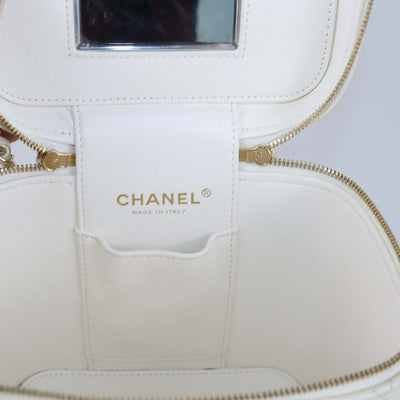 Chanel White Quilted Caviar Leather Vanity Case Bag